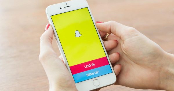 reboot Snapchat app